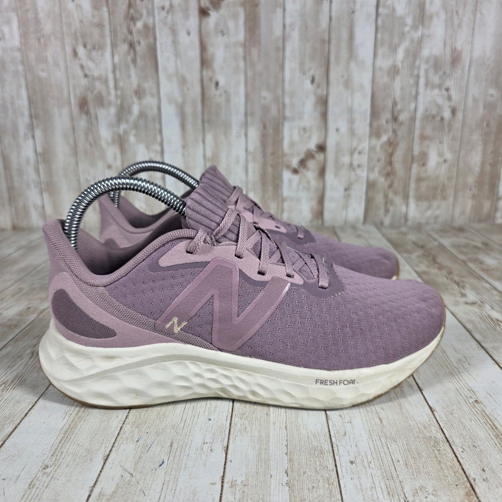 New Balance Women's Athletic Shoes Mauve/Purple